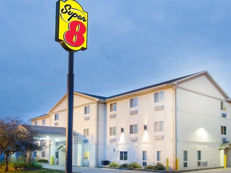 Burgundy Inn & Suites By Oyo El Paso Bagian luar foto