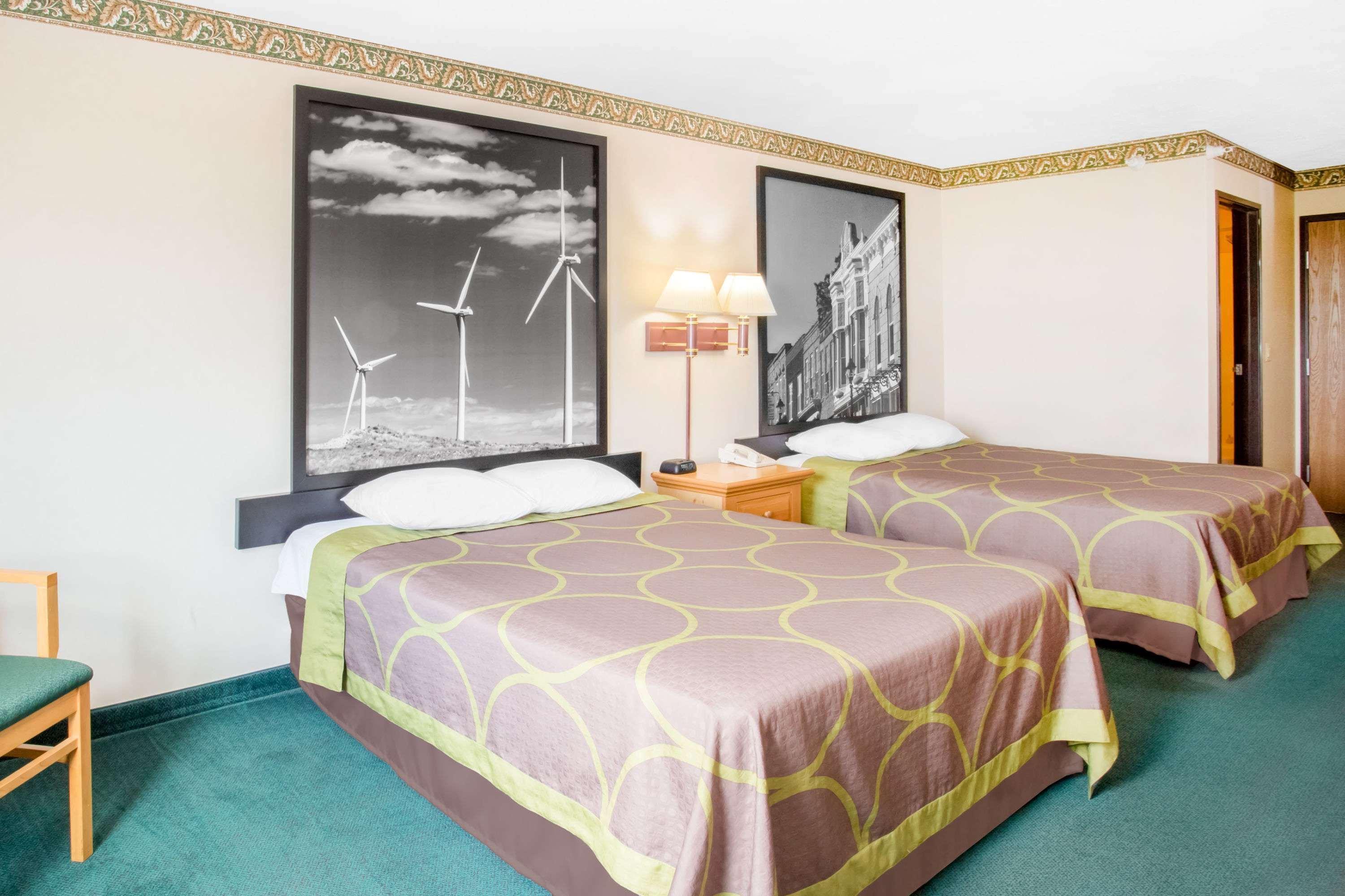 Burgundy Inn & Suites By Oyo El Paso Bagian luar foto