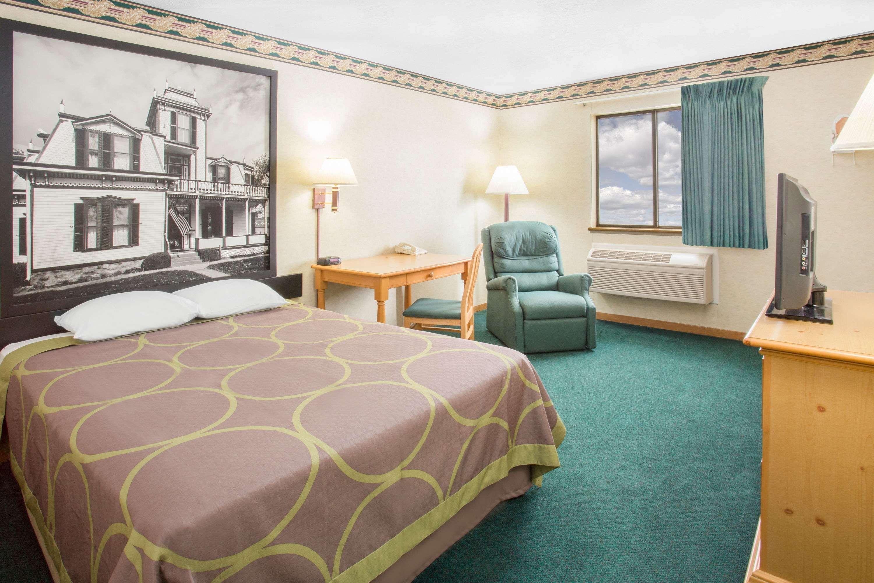 Burgundy Inn & Suites By Oyo El Paso Bagian luar foto