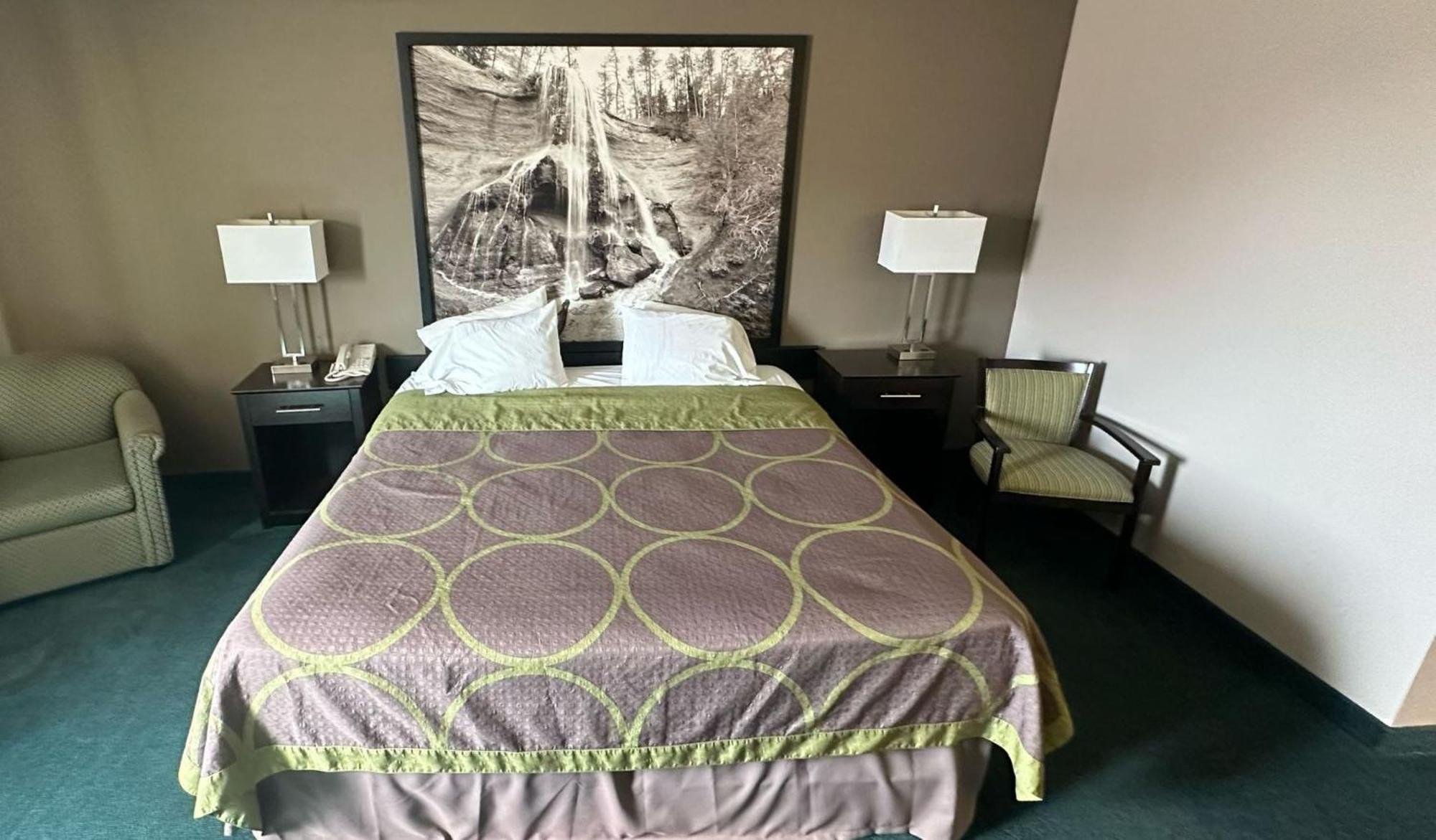 Burgundy Inn & Suites By Oyo El Paso Bagian luar foto