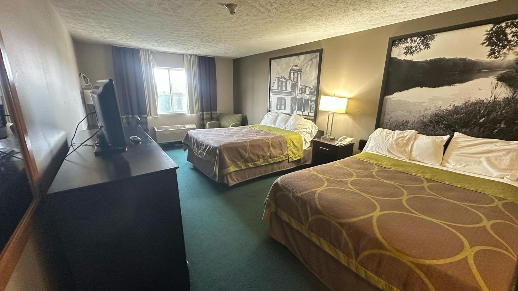 Burgundy Inn & Suites By Oyo El Paso Bagian luar foto